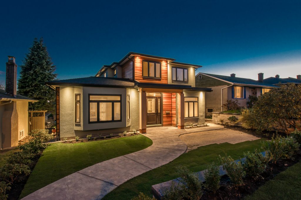 home exterior with lighting automation